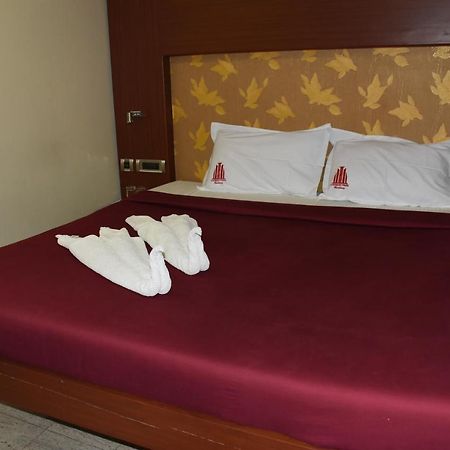 Everestparkresidency Hotel Tiruchirappalli Buitenkant foto