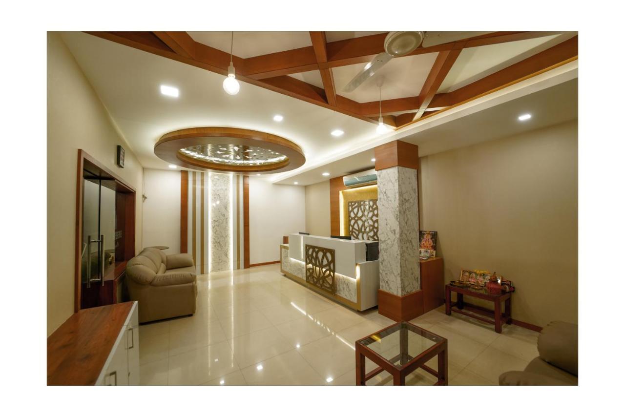 Everestparkresidency Hotel Tiruchirappalli Buitenkant foto