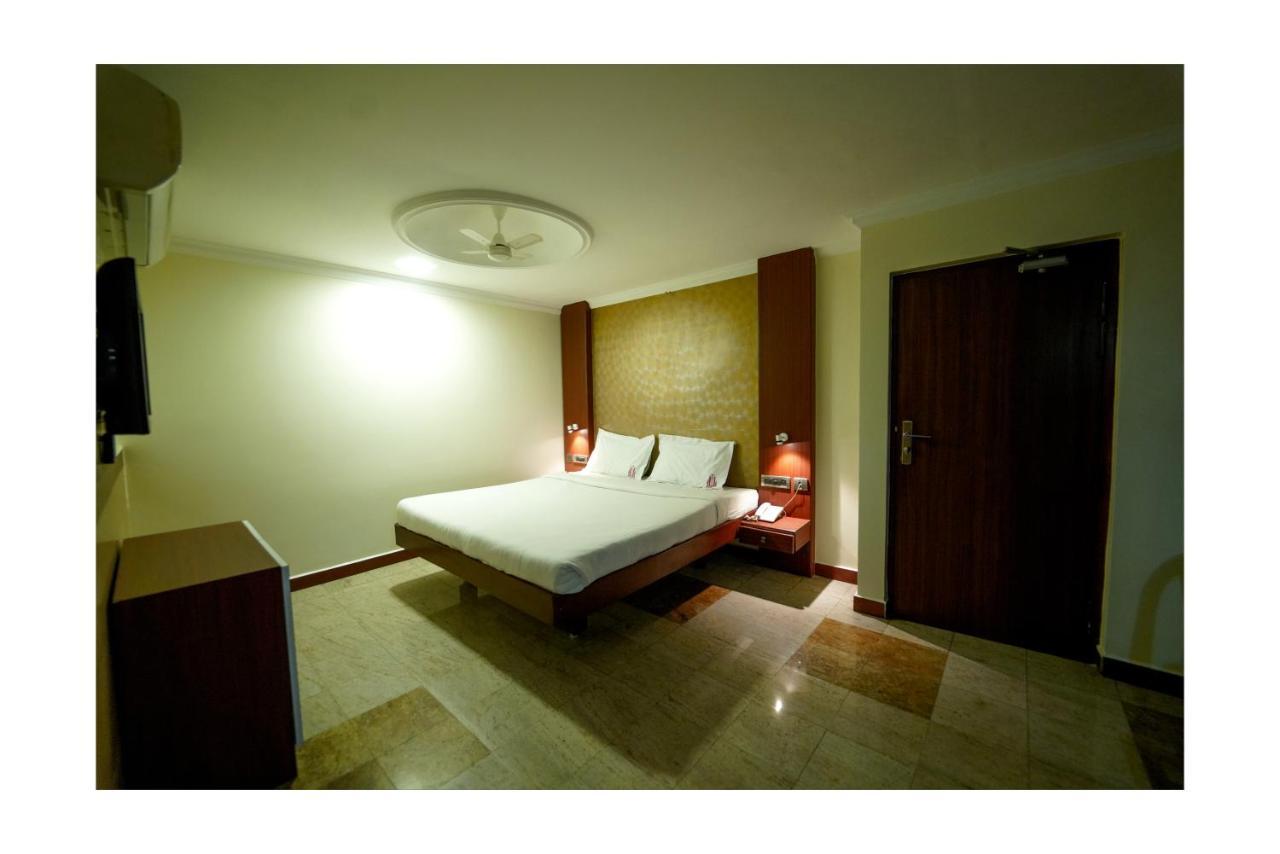 Everestparkresidency Hotel Tiruchirappalli Buitenkant foto