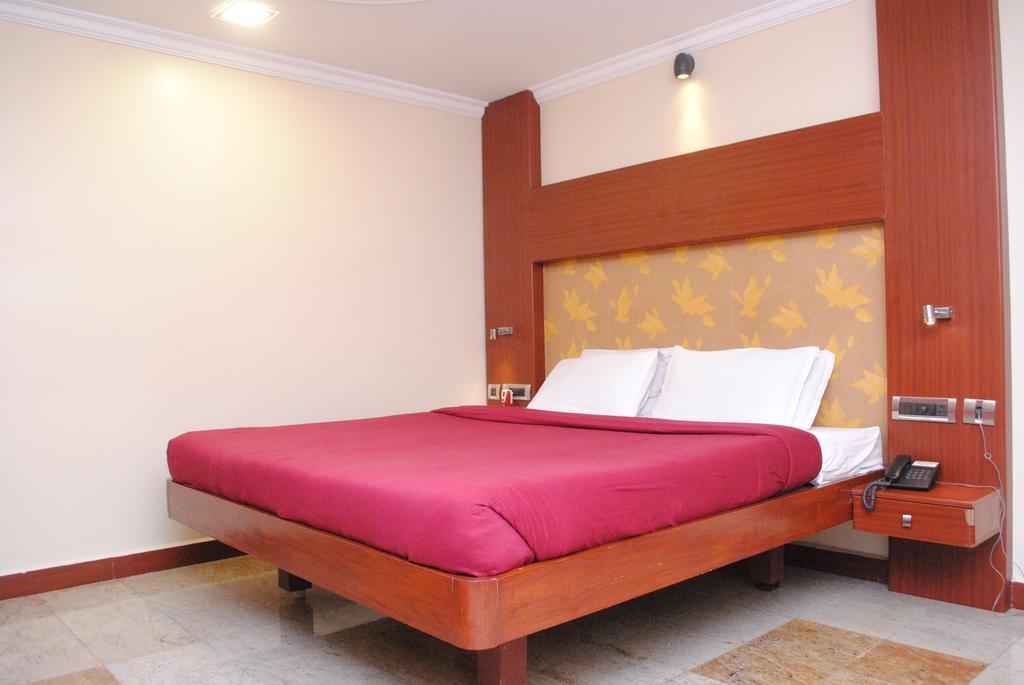 Everestparkresidency Hotel Tiruchirappalli Kamer foto
