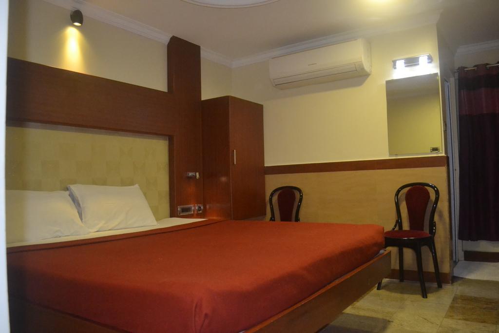 Everestparkresidency Hotel Tiruchirappalli Kamer foto